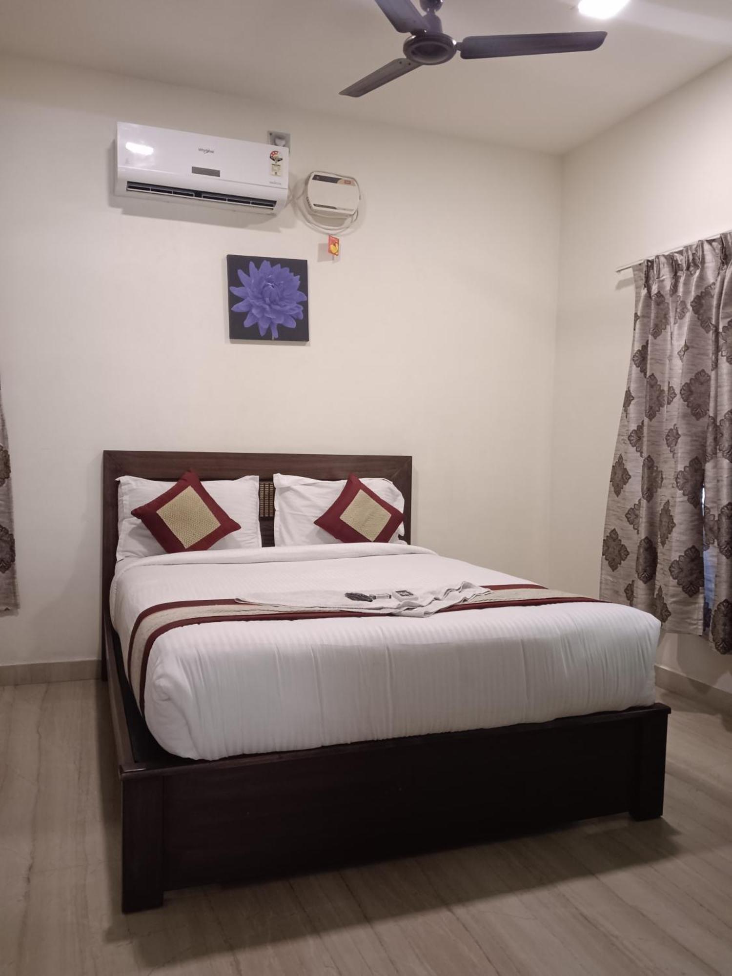 Iris Comfort Inn Chennai Zewnętrze zdjęcie