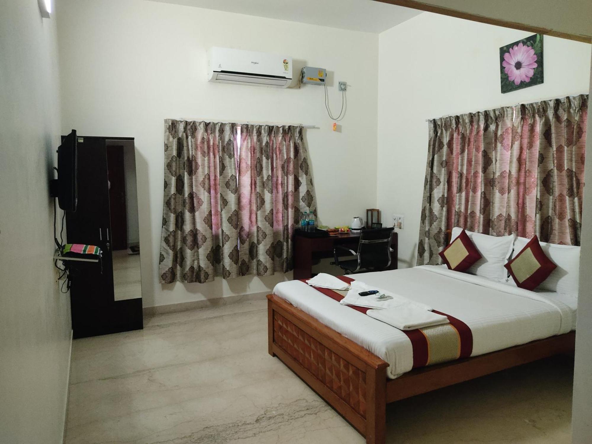 Iris Comfort Inn Chennai Zewnętrze zdjęcie