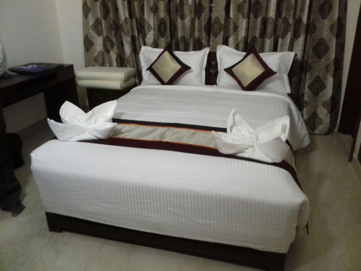 Iris Comfort Inn Chennai Zewnętrze zdjęcie