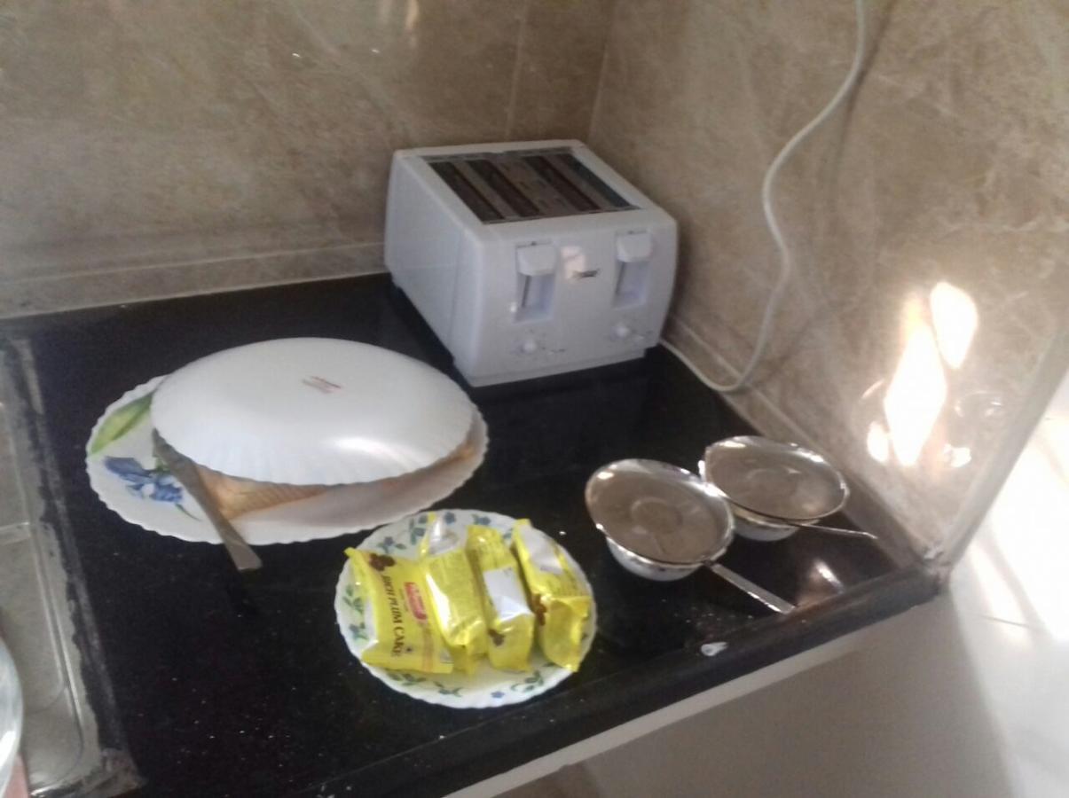 Iris Comfort Inn Chennai Zewnętrze zdjęcie