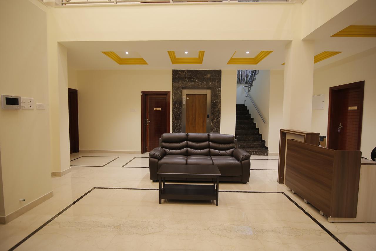 Iris Comfort Inn Chennai Zewnętrze zdjęcie