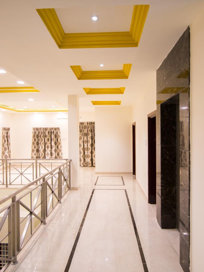 Iris Comfort Inn Chennai Zewnętrze zdjęcie