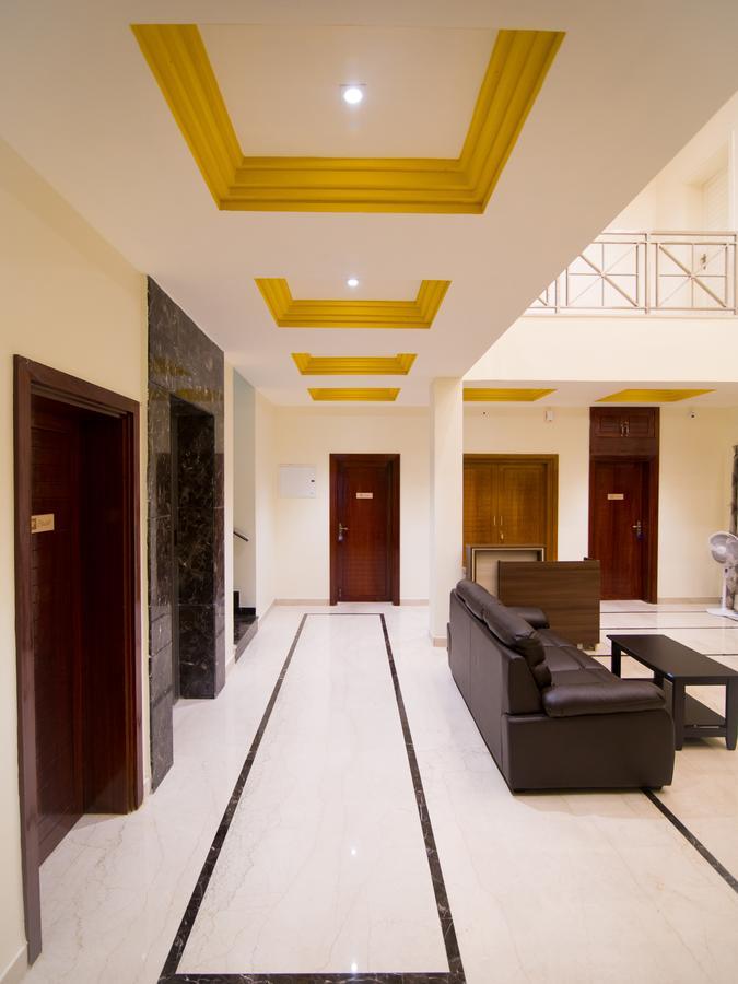 Iris Comfort Inn Chennai Zewnętrze zdjęcie