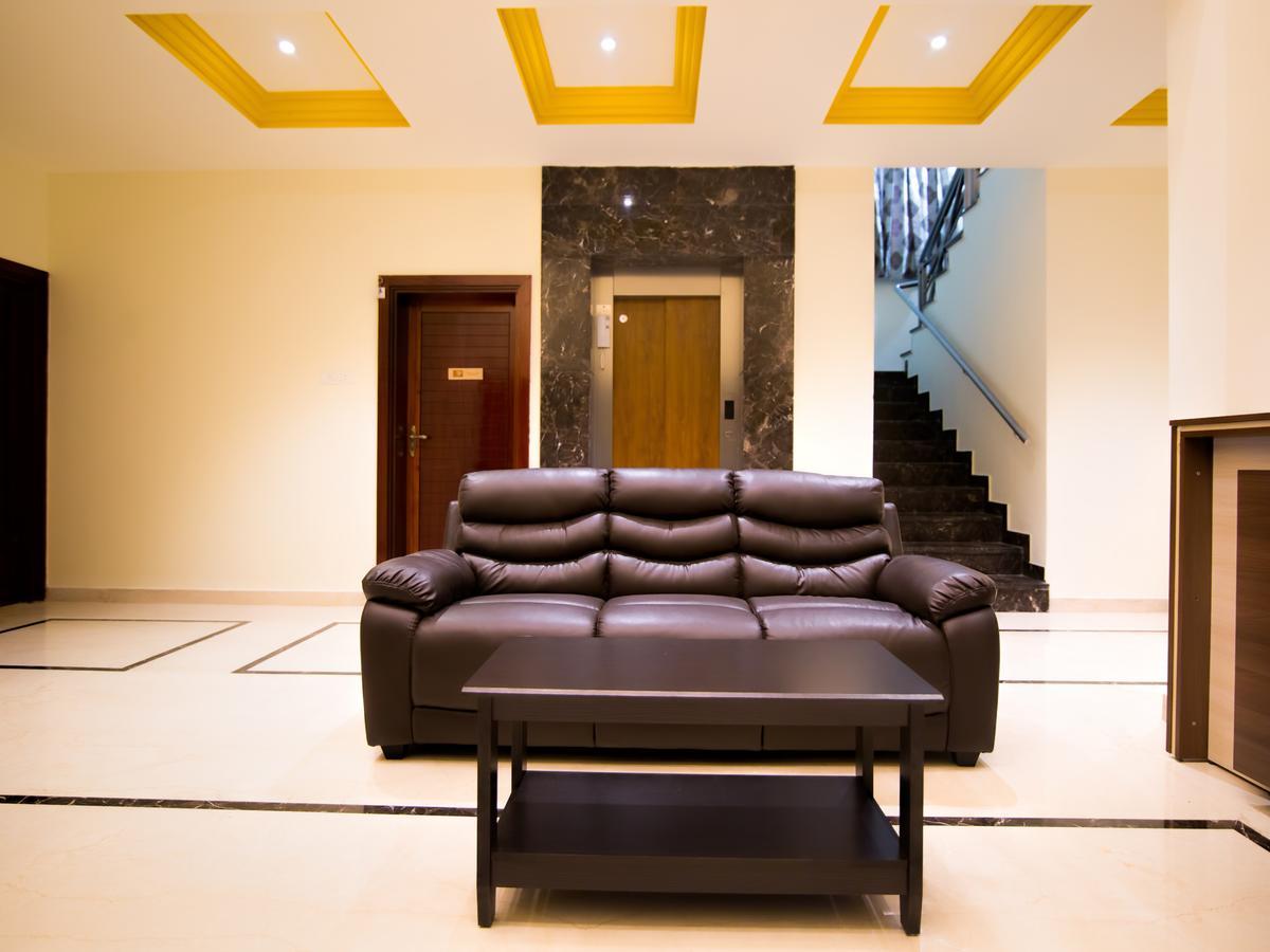 Iris Comfort Inn Chennai Zewnętrze zdjęcie